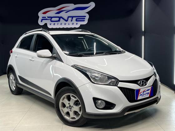 HYUNDAI HB20X 1.6 16V STYLE FLEX 4P AUTOMÁTICO